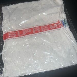Supreme Main Shop Towel set of 3 new